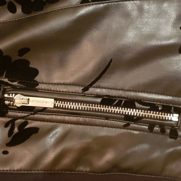 Faux leather motorcycle jacket - Picture 6 of 16